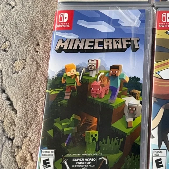 Nintendo Switch Minecraft Game - Picture 1 of 1